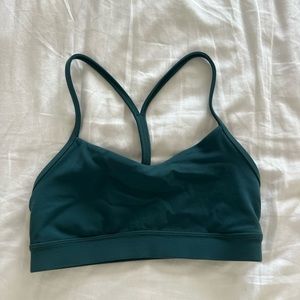 GREEN LULULEMON YOGA FLOW Y BRA
